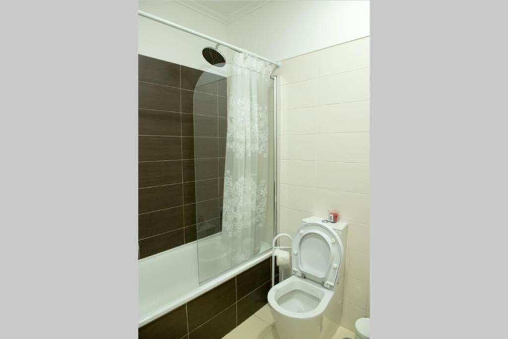 Apartamento Perto Do Centro De Lisboa Com Elevador Appartement Buitenkant foto